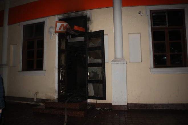 сгорел Лото-маркет в Одессе на фото 1