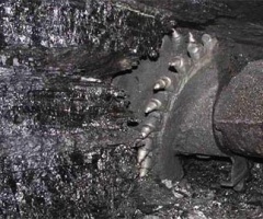 На шахте в Донецке погибли 2 горняка - фото