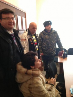 Пять депутатов заблокировали в Менский колонии - фото