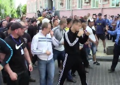 Прокуратура начала расследование о халатности милиции 18 мая в Киеве во время массовых акций - фото