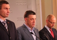 Оппозиция срочно собирает подписи на недоверие губернатору Львовщины Олегу Сало - фото