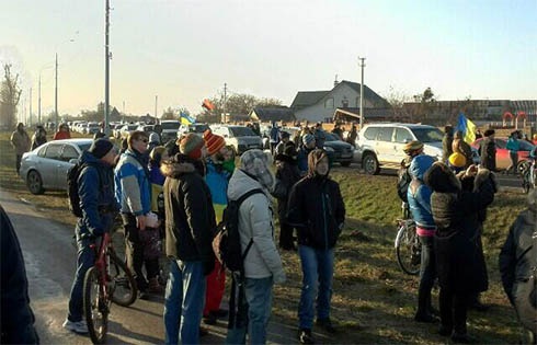 Милиция блокирует подъезды в Межигорье - фото