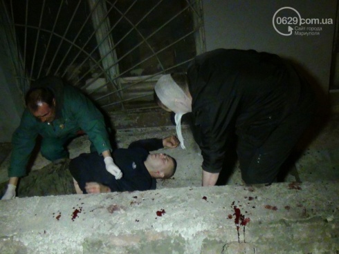 В Мариуполе во время нападения на воинскую часть убиты 3 боевика, 13 ранены, 63 задержаны - фото