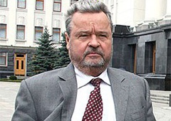 Президент выразил соболезнования в связи со смертью Ивана Плюща - фото