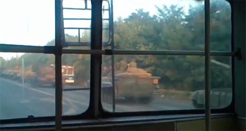 Колонна российской военной техники на Луганщине - видео - фото