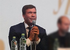 Царев зовет премьера правительства при Януковиче, чтобы построить страну не как во времена Януковича - фото