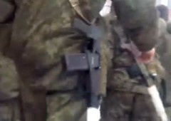 У «ополченцев» Луганска почему-то такое же оружие, что и на вооружении подразделений спецназначения России - фото