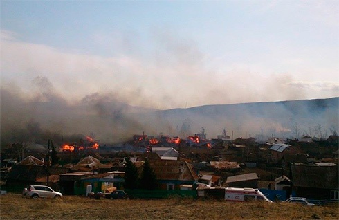 В результате пожаров в Хакасии погибли 23 человека - фото