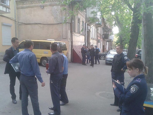В Одессе пытались подорвать приемную Ильенко - фото