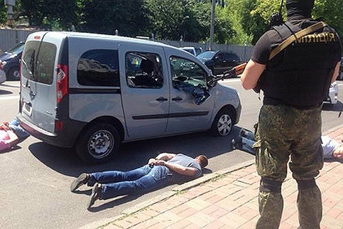 В центре Киева стреляли – задерживали банду - фото