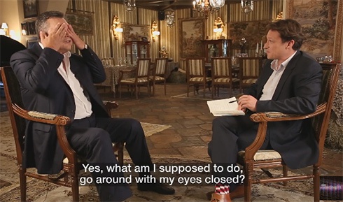 Янукович рассказал, как жил среди страусов - фото