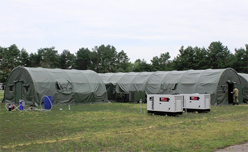 Канада передала ВСУ мобильный военный госпиталь, который отправится в зону АТО - фото