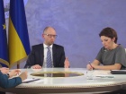 Яценюк: Электроснабжение крымских заводов Фирташа нужно возобновить