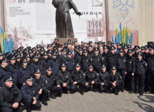 В Черновцах стартовала патрульная полиция - фото