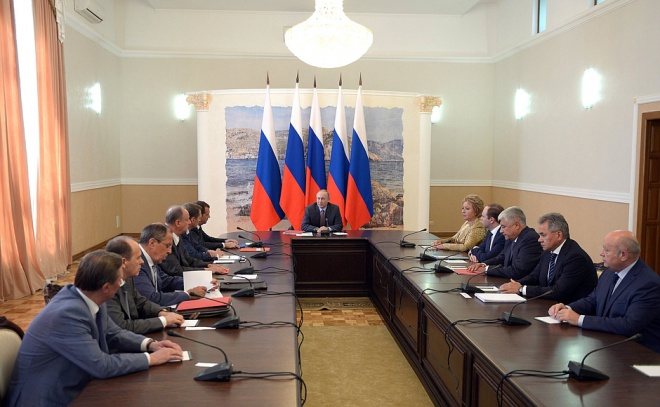 Путин объявил причину «диверсий» в Крыму - фото