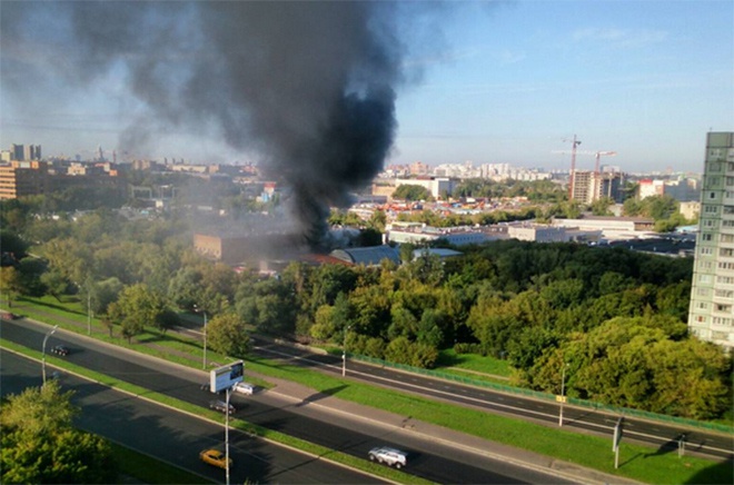 В Москве в пожаре погибли 17 человек - фото