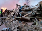 В Кыргызстане самолет упал на дачный поселок, более 30 погибших