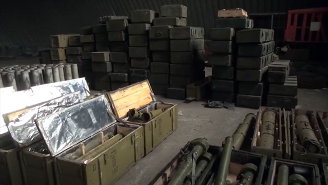 На Запорожье обнаружили огромный арсенал оружия и боеприпасов - фото