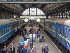 Укрзализныця назначила еще дополнительные поезда на пасхальные праздники