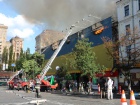 По пожару в бывшем Центральном гастрономе полиция начала уголовное производство