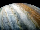 Красочные пояса облаков на Юпитере