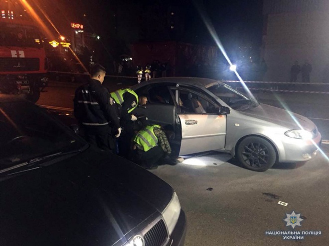В Киеве в автомобиле взорвалась граната: погиб мужчина, еще один ранен - фото