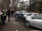 Под Киевом пьяная водитель смяла 5 автомобилей на стоянке