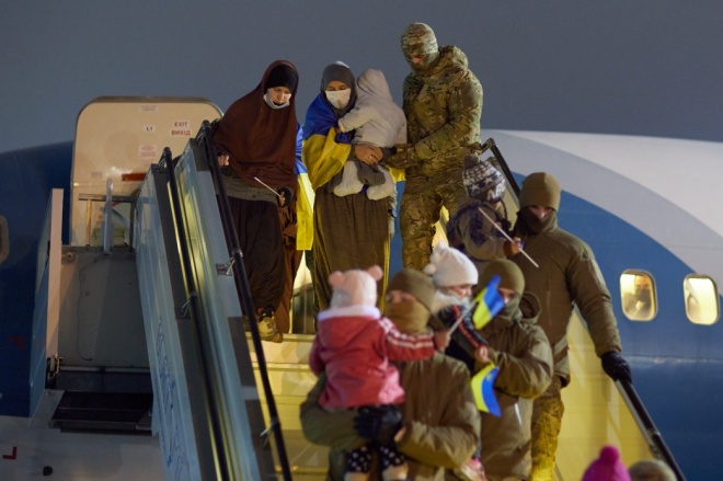 Из Сирии вернулись 9 граждан Украины - фото
