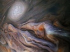 Циклоны на Юпитере объясняет океаническая физика