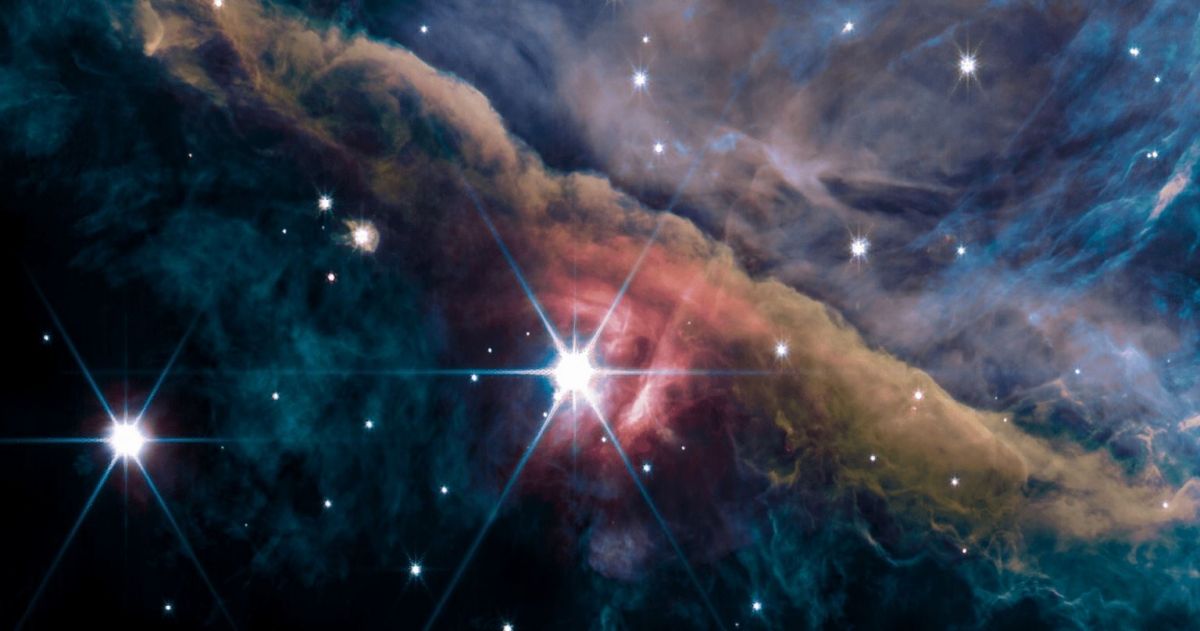 Телескоп Уэбба показал поразительный вид туманности Ориона - фото
