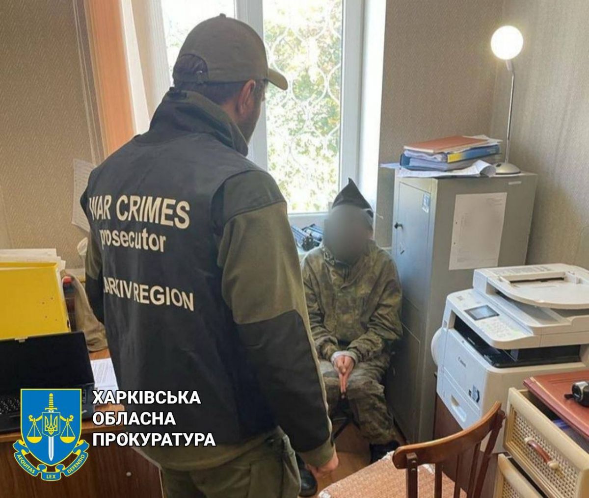 Будут судить 4 российских оккупантов, применявших пытки на Харьковщине - фото