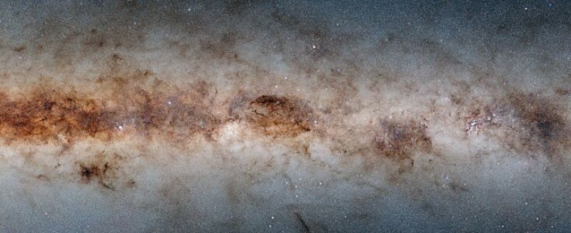 Астрономы опубликовали гигантскую панораму Млечного Пути с миллиардами объектов - фото