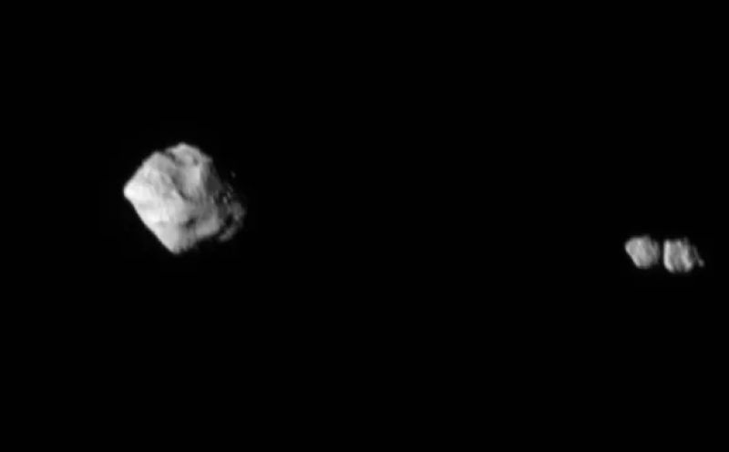 Спутник астероида Динкинеш удивил исследователей - фото