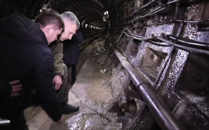 Относительно подтопления киевского метро начато расследование - фото