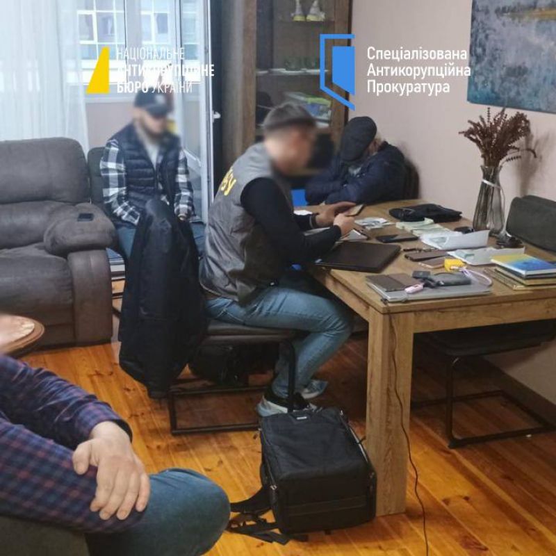 НАБУ и САП: прокурор Офиса генпрокурора уличен в подстрекательстве к подкупу якобы прокуроров САП и судей ВАКС - фото