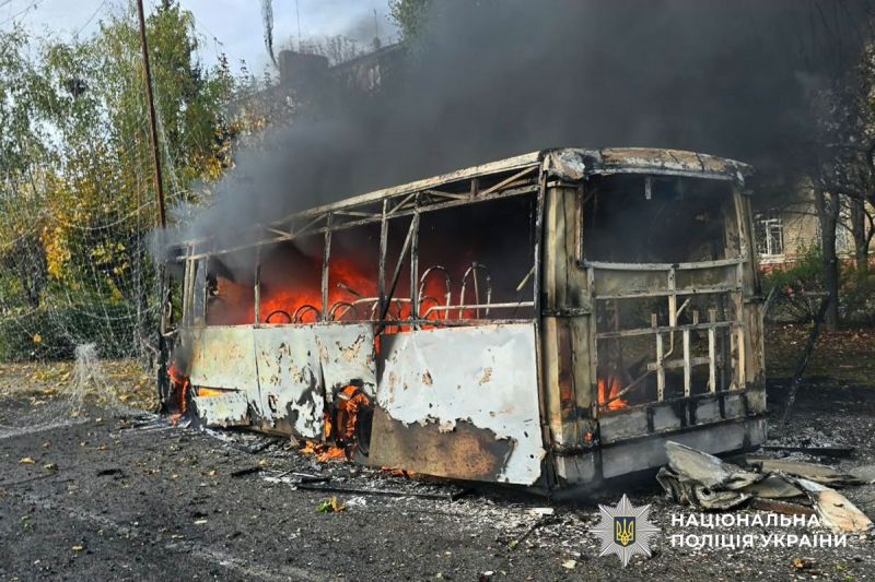 В Краматорске в результате удара по автобусам погибли 30 человек - фото