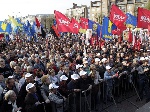Опозиція провела у Черкасах акцію «Вставай, Україно»