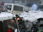 На Грушевського масова бійка мітингувальників з міліцією