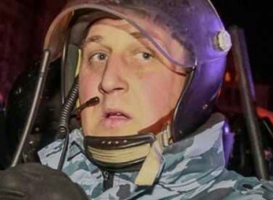 В ГПУ розповіли чому екс-беркутівець Антонов зараз в міліції "забезпечує" громадський порядок - фото