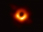 Опубліковано перше фото чорної діри