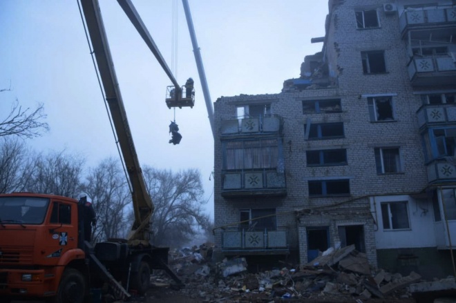 Внаслідок вибуху в будинку в Новій Одесі загинули 2 людини (Доповнено) - фото