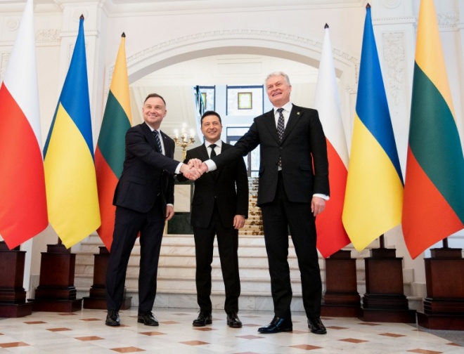 Зеленський та президенти Литви й Польщі зробили спільну заяву - фото