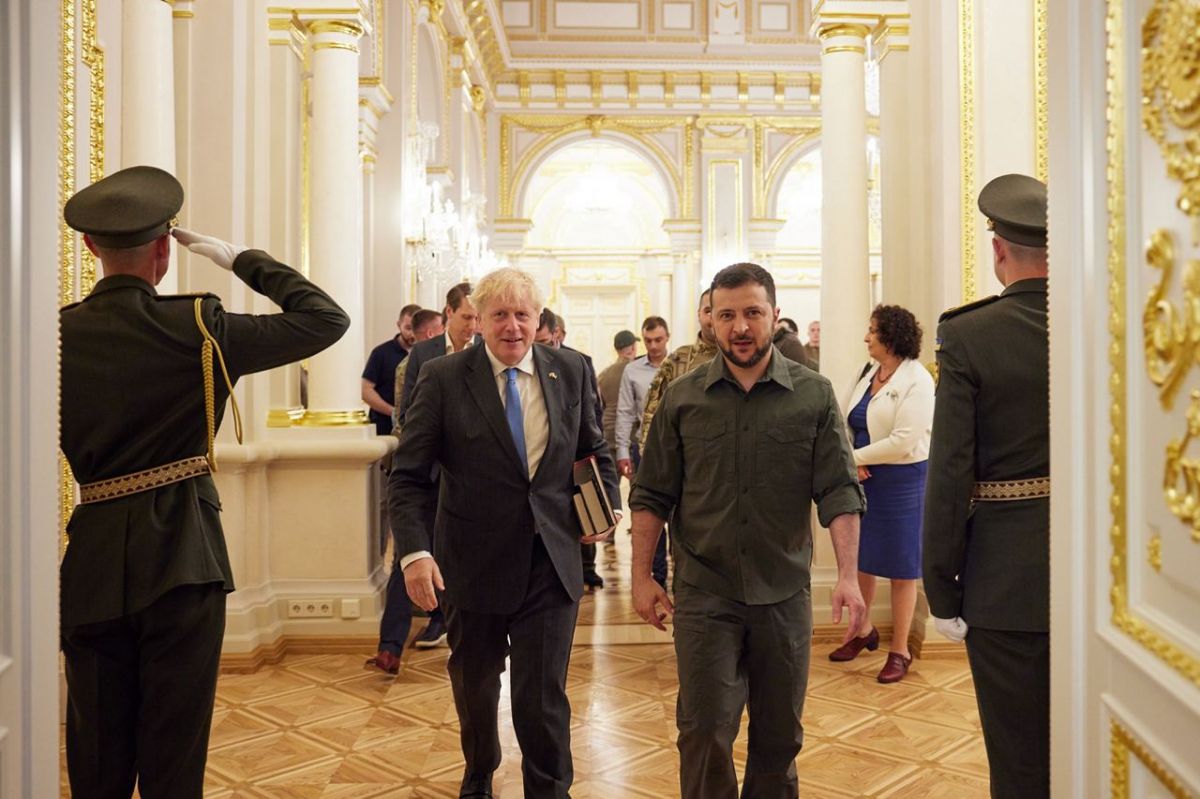 Борис Джонсон знову неочікувано прибув у Київ - фото