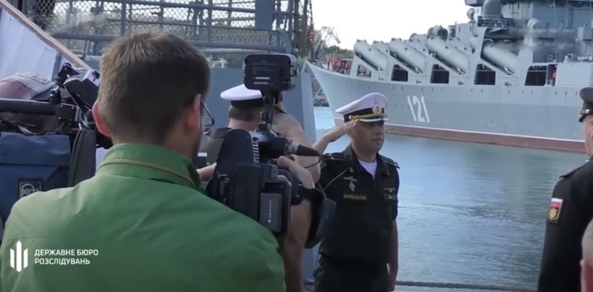 Повідомлено підозру у держзраді командиру корабля рф “Адмірал Макаров” - фото