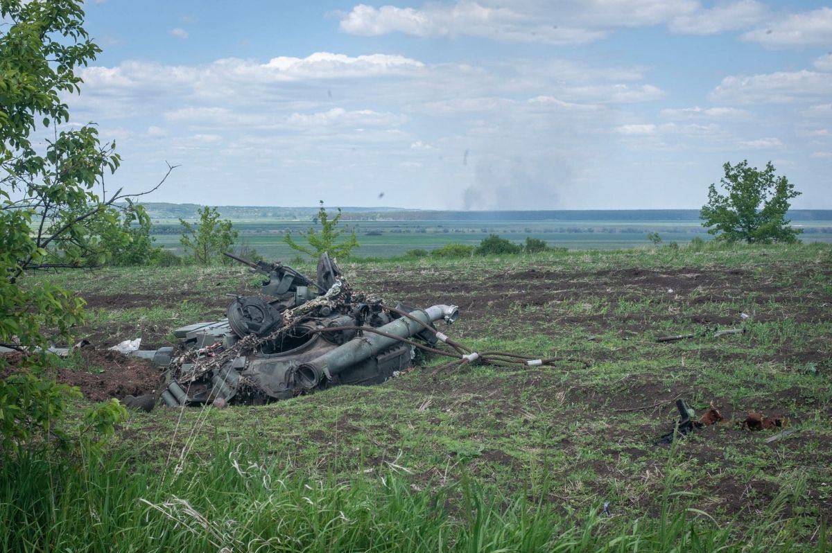 Втрати росіян зросли: 250 цих покидьків знищено за добу - фото