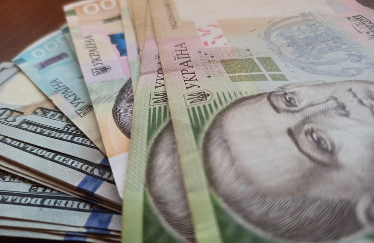 Нацбанк заборонив обмінникам показувати курси валют на табло - фото