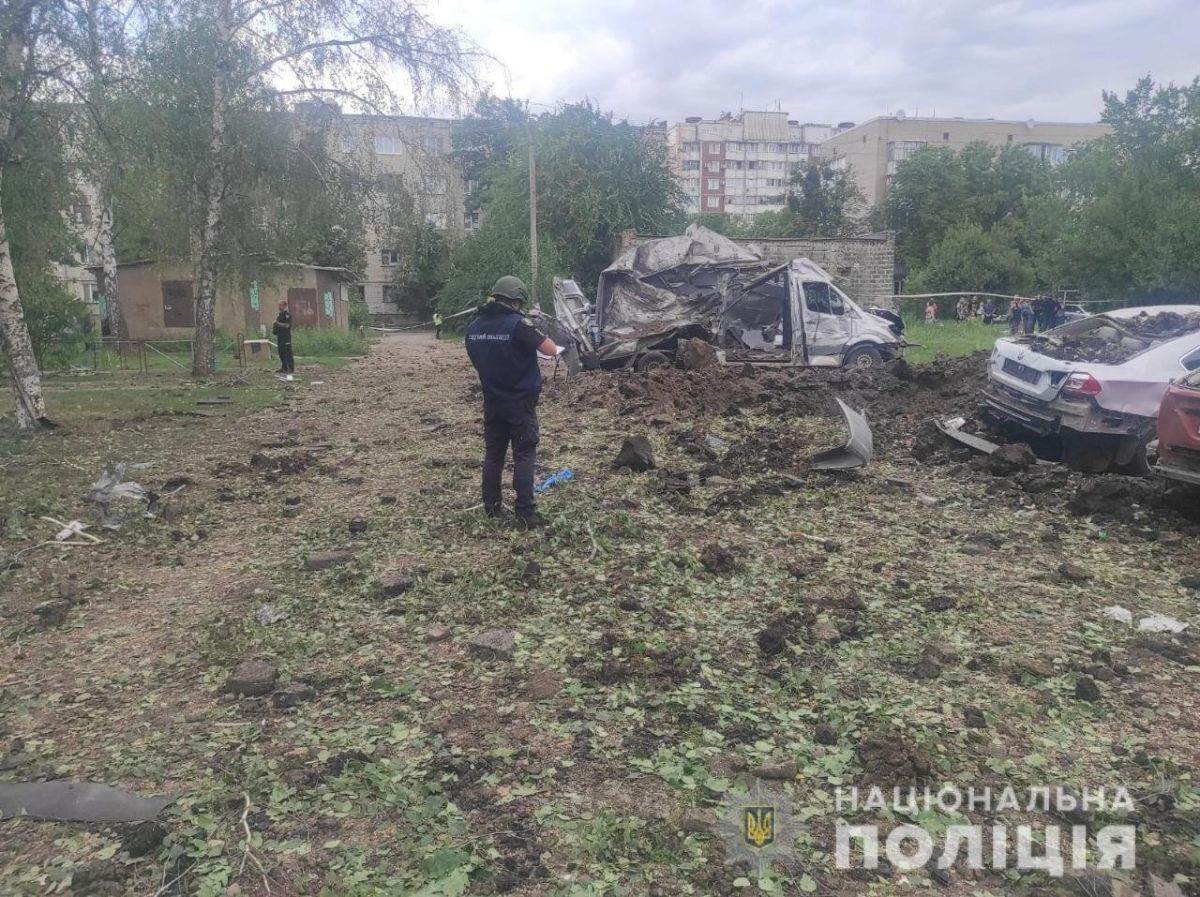 Внаслідок удару по Харківщині поранено трьох цивільних - фото