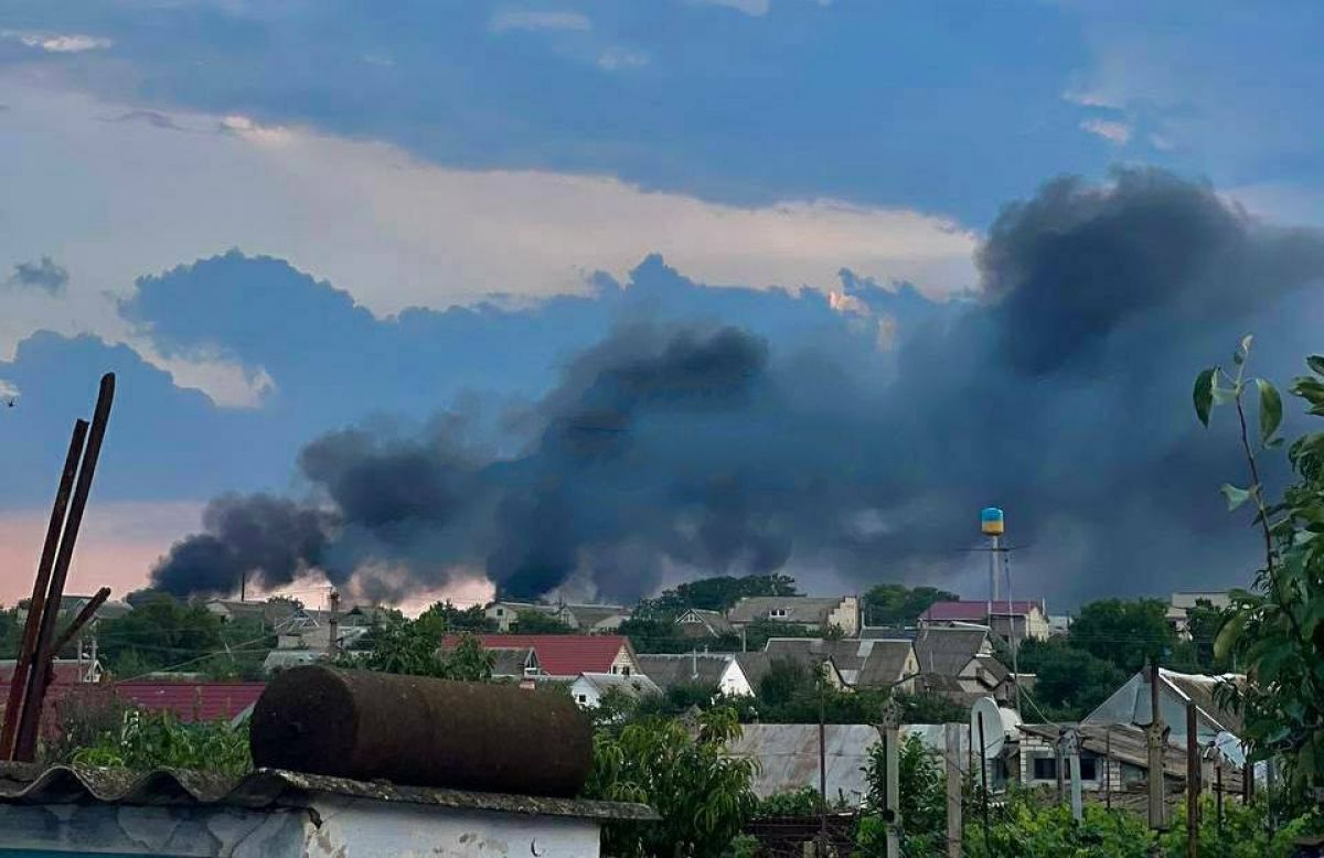 Знищено склади БК в Чорнобаївці та Старицях - фото