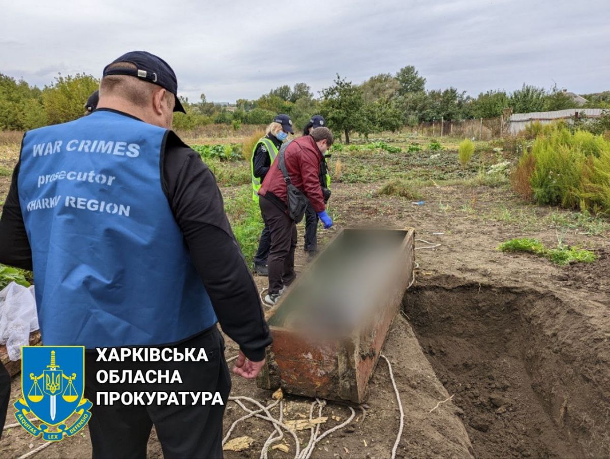 На Харківщині ексгумувано тіло чоловіка, підло вбитого росіянами - фото