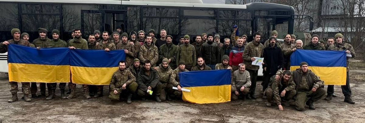 З полону звільнено 140 українських військових - фото